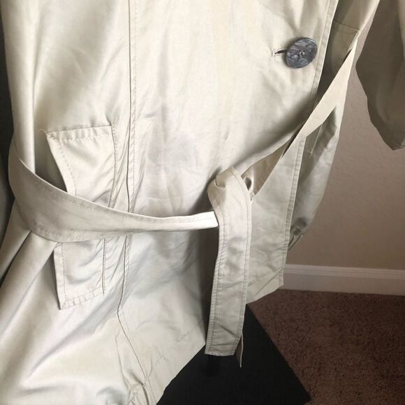 Gallery vintage beige raincoat size XL - Picture 5 of 13